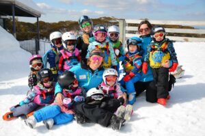 ski instructor with kids in Japan